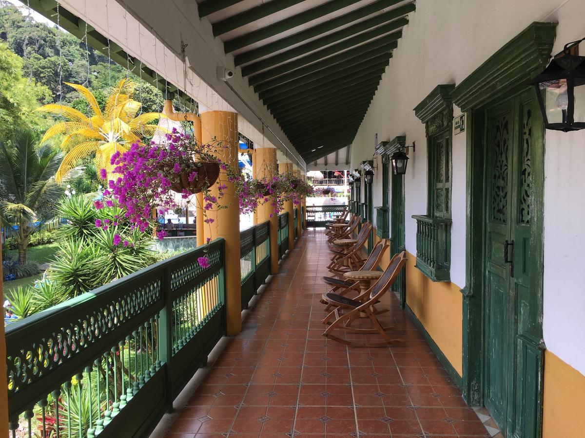 Hotel Aguatur Cocorná Dış mekan fotoğraf